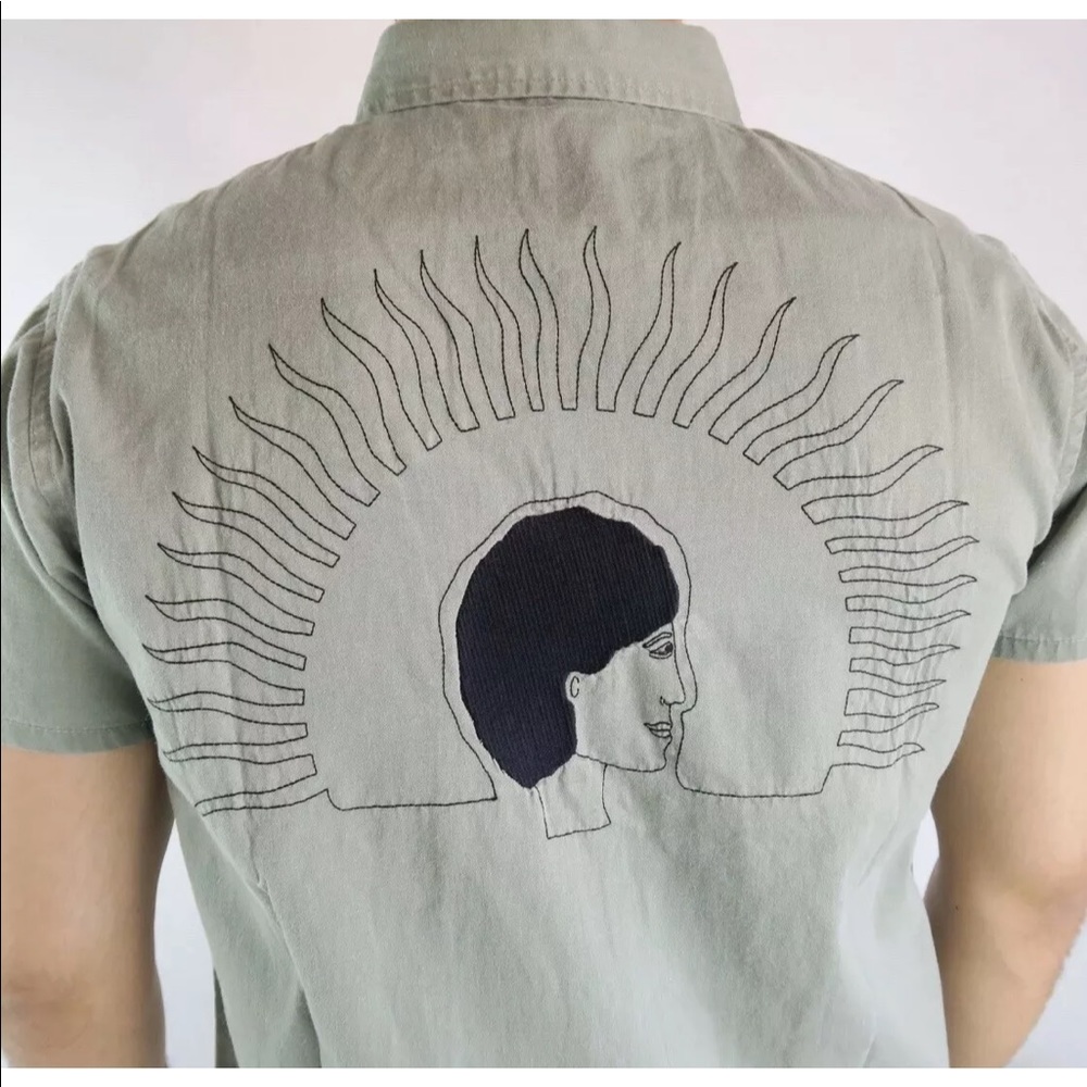 RVCA Men Size Large Green Denim Embroidered Shirt